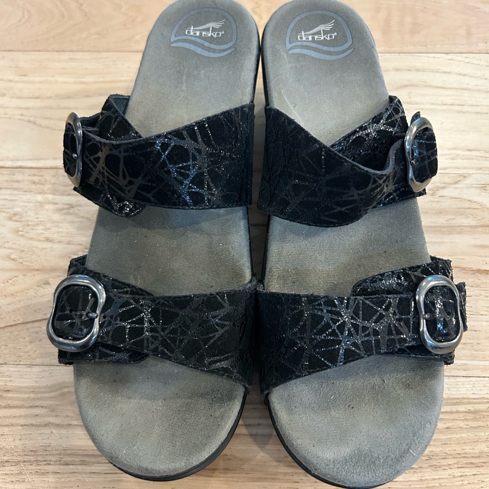 Dansko Women's Black Buckle Slide Sandals